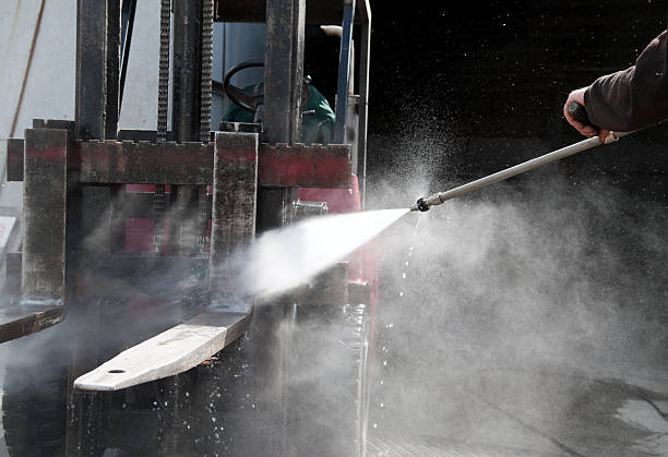 Best Affordable Power Washing  in East Peoria, IL